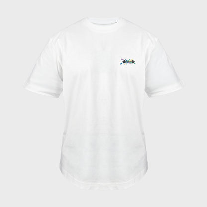 Unisex-T-Shirt Oversize weiß mit bestickter Brustpartie, Hantelillustration auf mehrfarbiger Grafikkomposition, vorderansicht mann