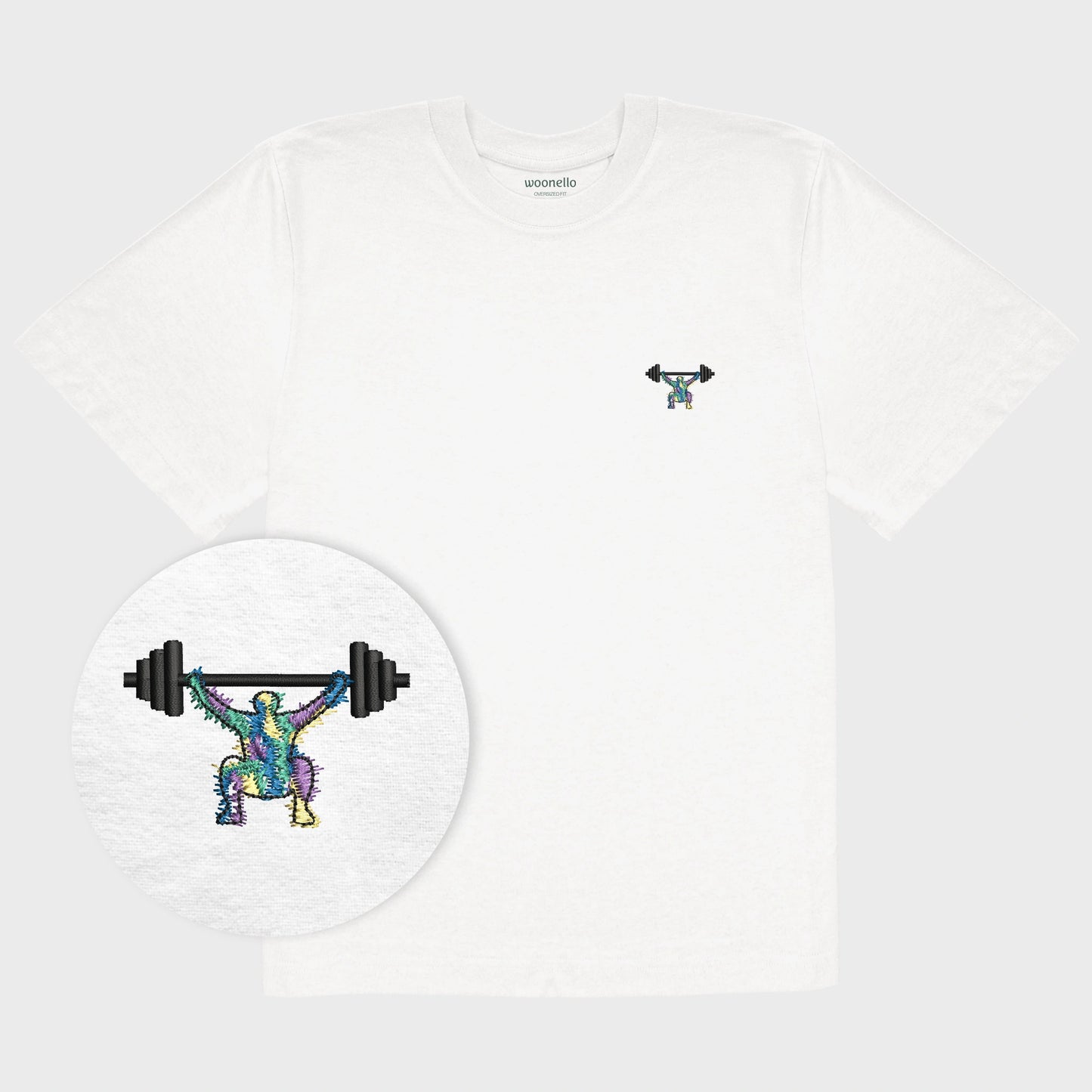 Unisex-T-Shirt Oversize weiß mit bestickter Brustpartie, Fokus auf Design, minimalistische Umrisszeichnung einer Person in Kniebeuge mit Langhantel, mehrfarbiger Hintergrund