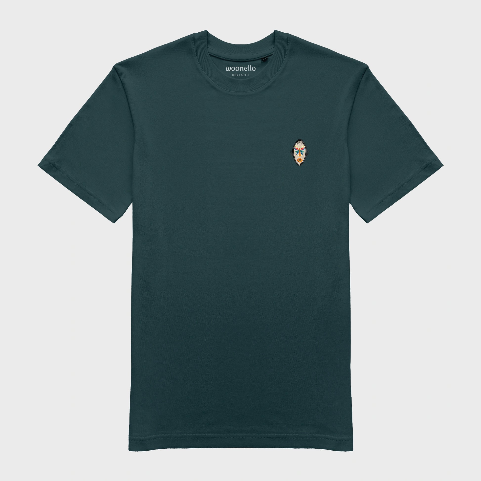 Unisex-T-Shirt petrol mit bestickter Brustpartie, afrikanischer Maske mit symmetrischen Gesichtszügen und geometrischen Formen